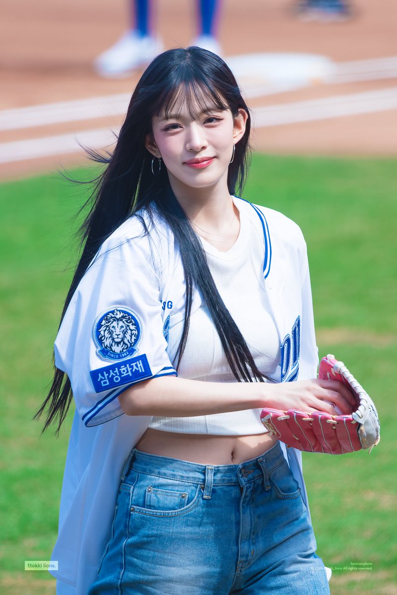ttokki_lions's tweet photo. 250323 삼성vs키움
#이채영 #프로미스나인

승요 공주님 다음에도 와주세요 https://t.co/y0Jz47t6WO