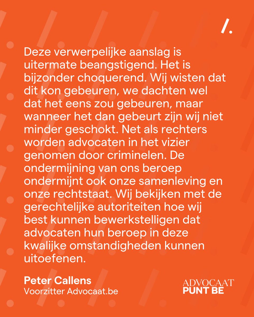 Vannacht is een explosief gegooid naar een advocatenkantoor in Antwerpen. Het raam is vernield, een bakfiets is uitgebrand en vier auto’s zijn beschadigd. We verwerpen iedere vorm van geweld tegen advocaten. Onze sympathie gaat naar de getroffen advocaten.