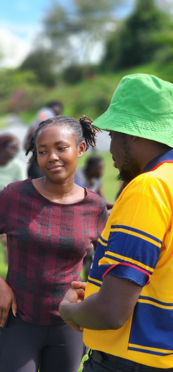 Networking isn't just about collecting business cards, it's about building genuine relationships that can lead to opportunities and growth.
It's about finding common ground, sharing ideas, and supporting each other's success.🧡

#SHIW 
#psychosocialcamp
#Gilgiledition