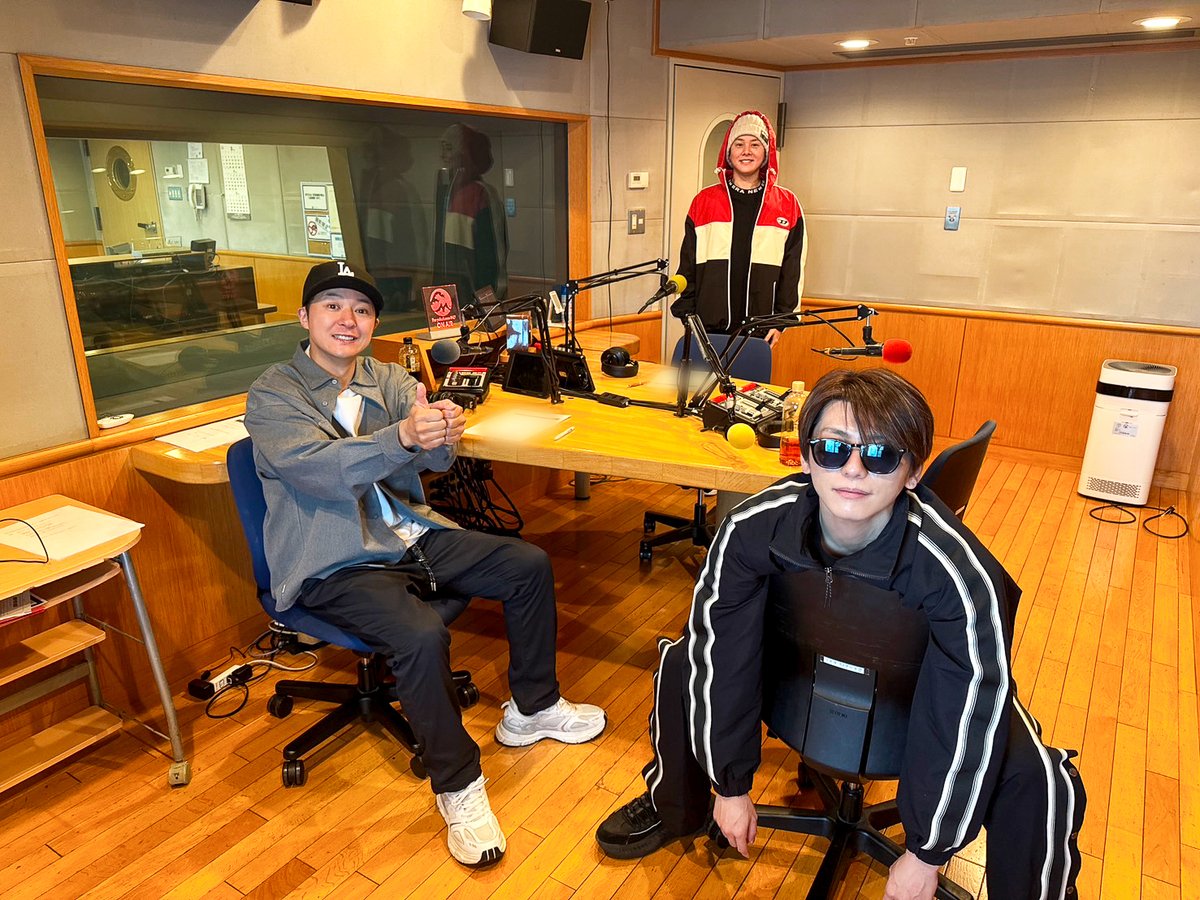 Lead_tv's tweet image. 📻今夜は #モクダン ！

⏰25:00〜25:30⏰
#FMヨコハマ「木曜日の男子会」 

🎧#radiko
radiko.jp/share/?sid=YFM…

✉メッセージはこちら
lead@fmyokohama.jp

今週もお付き合いよろしくお願いします✨
#Lead