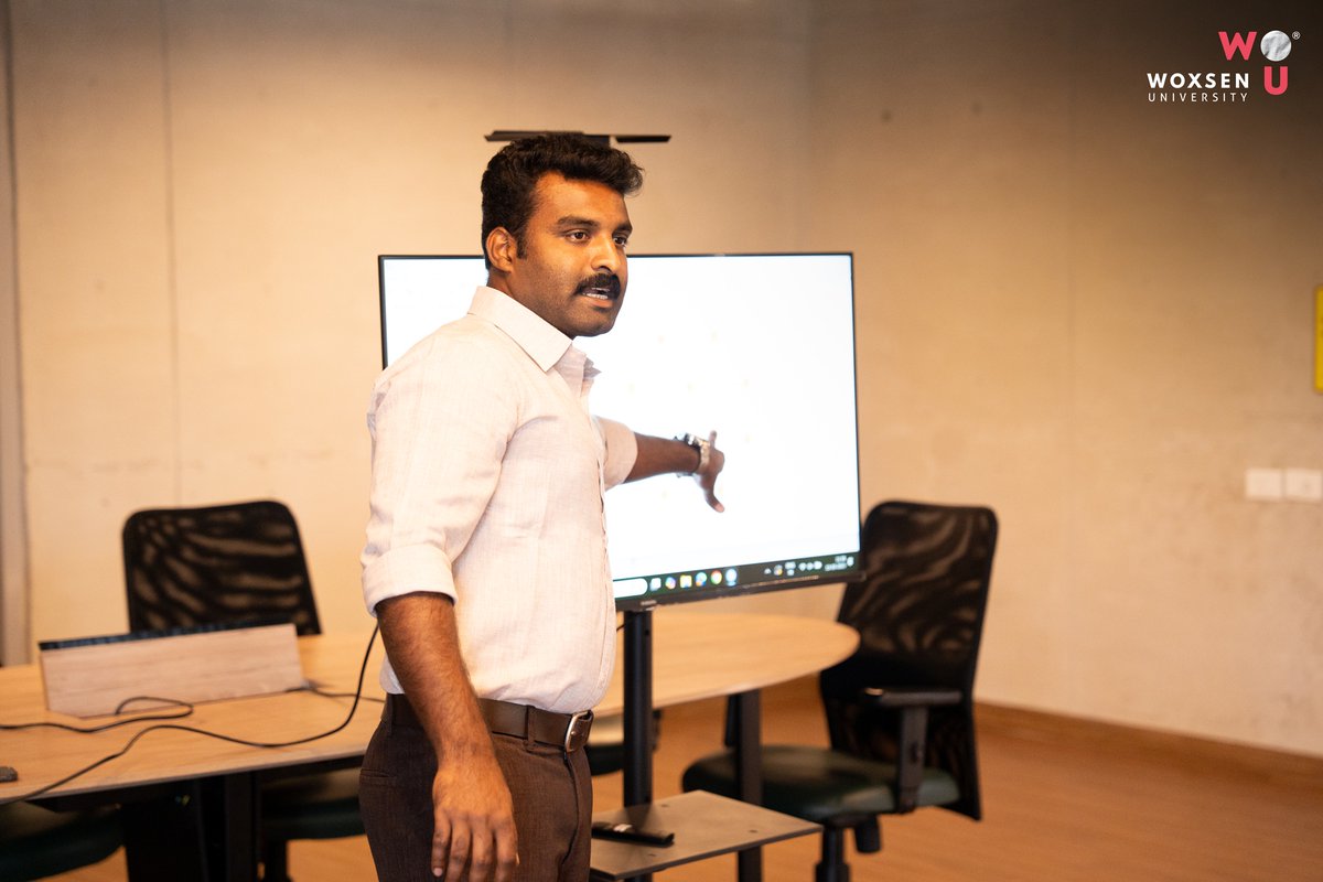 Woxsen's tweet image. Building on the success of our 𝗗𝗮𝘁𝗮 𝗩𝗶𝘀𝘂𝗮𝗹𝗶𝘇𝗮𝘁𝗶𝗼𝗻 𝘂𝘀𝗶𝗻𝗴 𝗥 workshop, we successfully conducted a second session on 'Social Network Analysis using R' for students and Ph.D. scholars.

#WoxsenUniversity #AdvancedLearning #SocialNetworkAnalysis