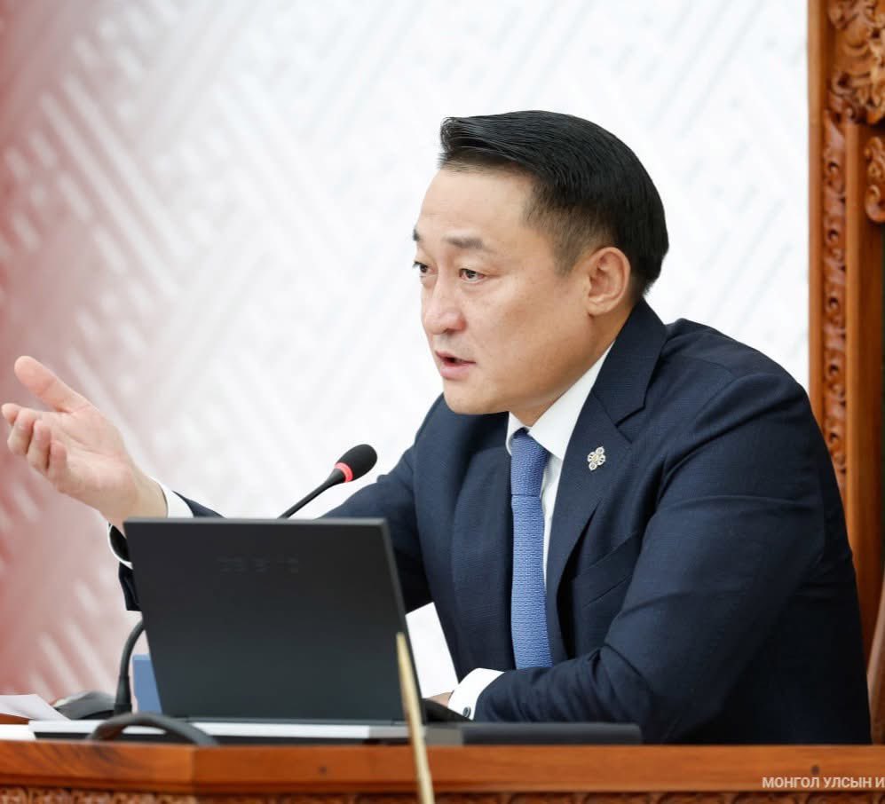 Д.Амарбаясгалан: МХЕГ-ыг дахин байгуулах шаардлагагүй. Иргэд олон нийт итгэхээ больсон нэр хүндгүй болсон учраас татан буулгасан. 

Ер нь Төр иргэнээ хянаж шалгах гэхээсээ илүү, төрд байгаа асуудлуудаа, алдаагаа, хүнд суртлаа хянаж цэгцэлж сайжруулмаар байгаа юм!