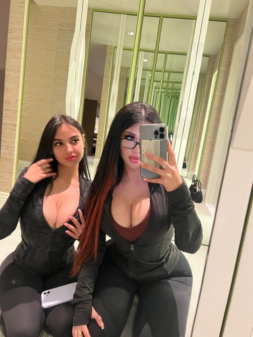 Envie de plaisir et d'une expérience inoubliable ? 🔥
Laisse-toi emporter par une sensualité intense… 💋💫
Si tu veux plus qu'un simple moment, je suis là pour ça 🌹🔥
📩 DM pour réserver, ce sera épique.