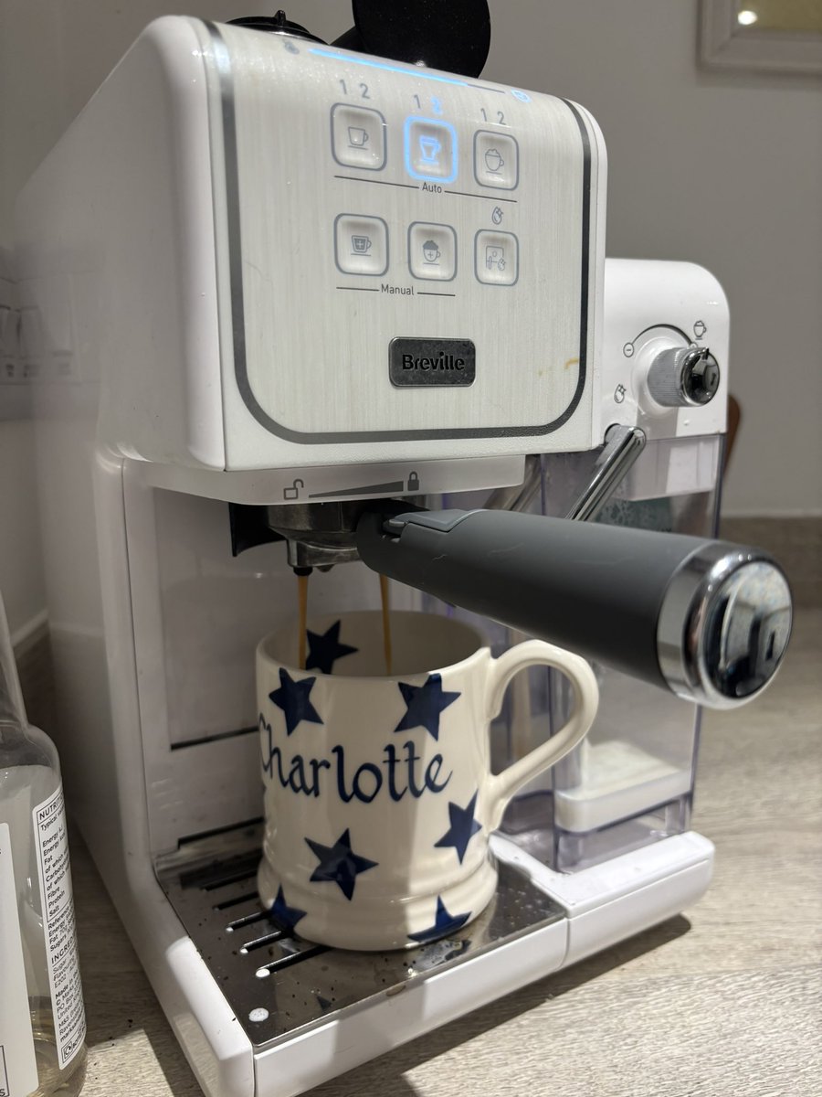 Good morning #teacher5oclockclub - I can tell we’re heading towards the end of the term, this is the first time I’ve joined the club this week! The snooze alarm is getting more and more tempting 😉 not long left and I’ve now completed the Citizenship planning for the school 💪🏻