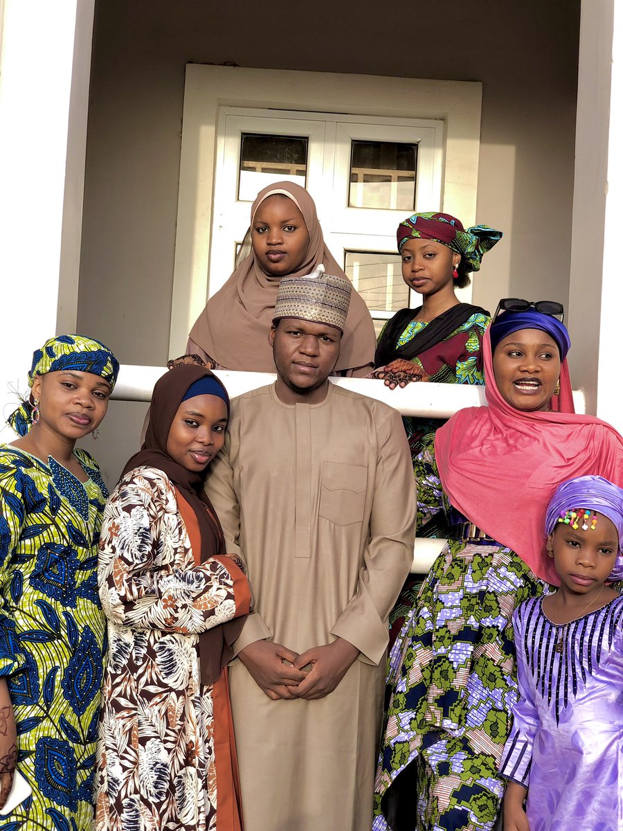 My Eid with Family 🤍

Taqabalallahu minna wa minkum 🤲🏽✨

#EidMubarak #EidAlFitr