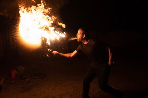 aWeekLate's tweet photo. Watching @davidblaine's #DoNotAttempt: S01 E03 - "#India" https://t.co/HanwHEfASf on @hulu!

@NatGeo #NatGeo #Education #Nature #Magic #LATE #aWeekLate #AloneTogether #NationalGeographic https://t.co/qGwYTgziPi