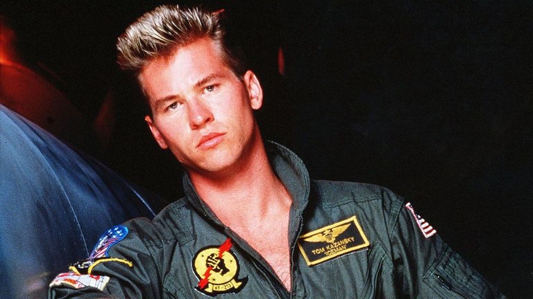 FiilmsNetwork's tweet photo. Val Kilmer, known for his amazing roles in Top Gun, Tombstone, &amp; Batman, has sadly passed away at the age of 65. https://t.co/dj4xaOZx86