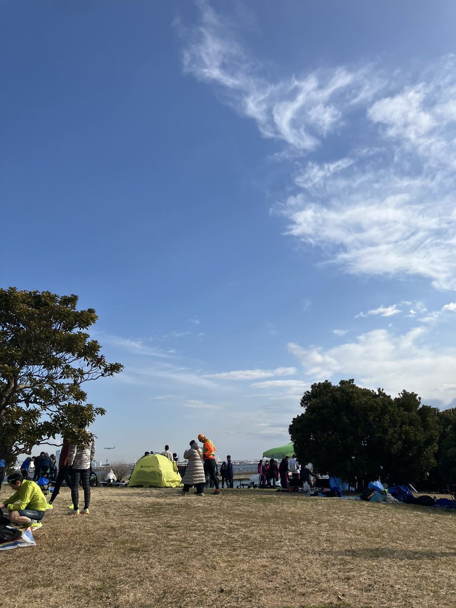 千葉大学新入生の皆さん！
千葉大学入学まであと少し。入学前の準備も万端でサークルや部活動探しも始まってる方も多いと思います。
トライアスロン部は部員を大大大募集中！
本日から部員紹介をしていきます。ぜひ見ていってください！

#春から千葉大
#千葉大学