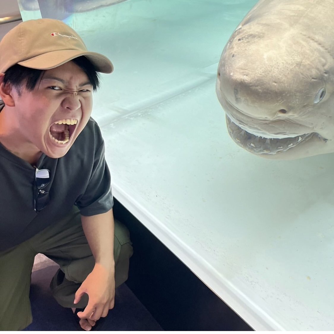 常にアメフトに熱い男である。たまに熱すぎるがゆえに厳しくなることもあるが、キャプテンとして日々頑張っている。

【名前】松岡磨央
【学年】4
【学部】 工学部3類
【ポジション】 WR/DB
【出身高校】松山中央高校（愛媛）
【新入生に一言】大学は暇やからフットボールして充実させよう！