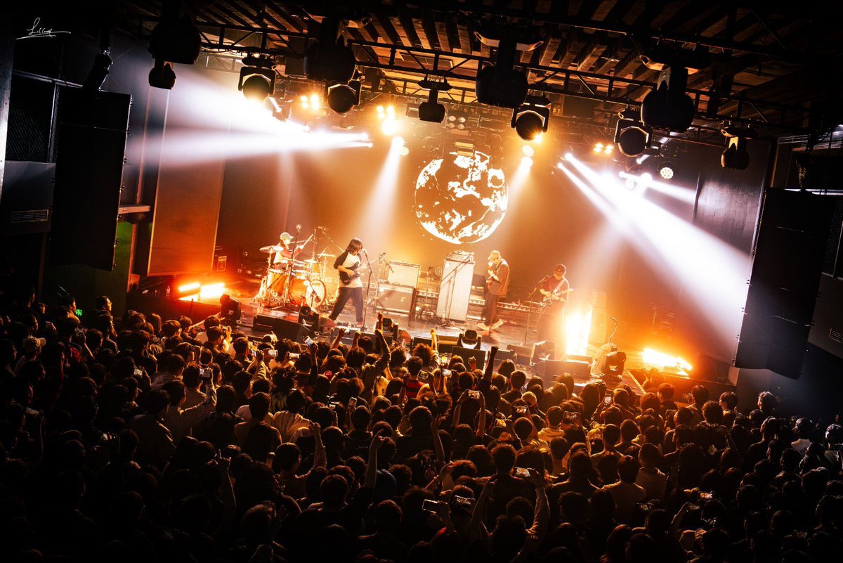 来週から日本ツアーが始まります！

CHINESE FOOTBALL Japan Tour 2025
4/10(Thu) Tokyo - LIQUIDROOM
4/11(Fri) Osaka - SOCORE FACTORY
4/12(Sat) cinema staff presents OOPARTS 2025  (Gifu City Culture Center)