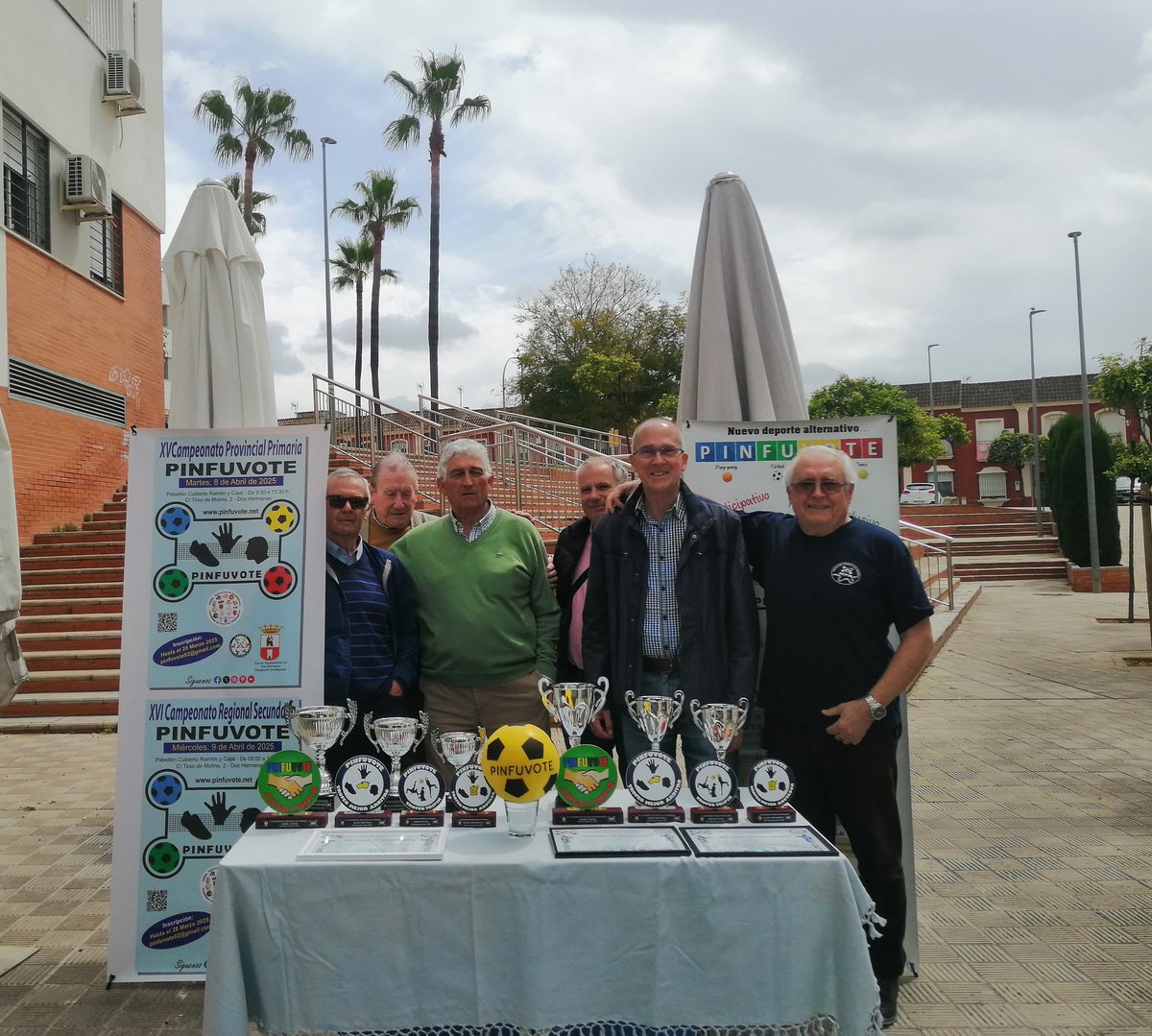 Ayer 1 de Abril, se  hizo la Presentacion de los Trofeos de los Campeonatos de #PINFUVOTE  2025.
Te esperamos... (8-9 Abril)