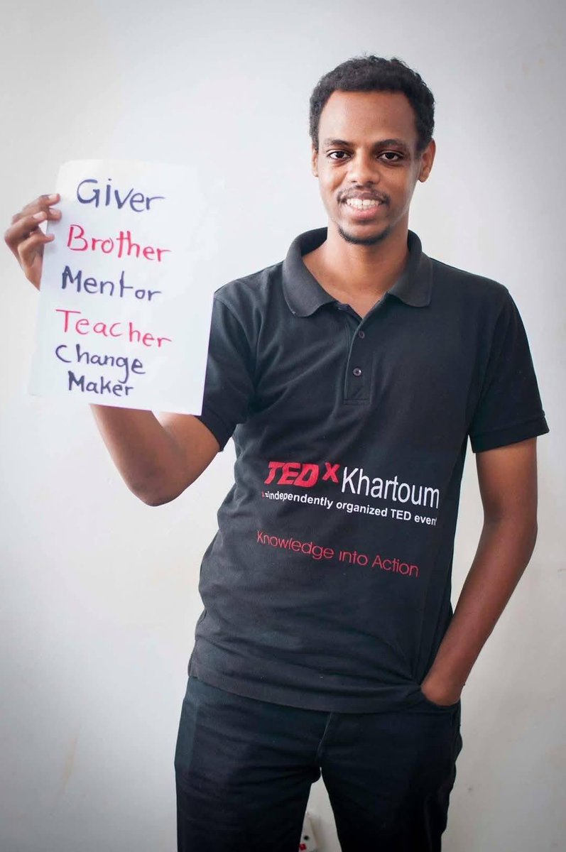alkhobaib's tweet photo. في السودان يموت العلم بأسلحة الجهل
رحمة الله ومغفرته ورضوانه عليك يا وليد

لعنة الله على الجنجويد ومن عاونهم https://t.co/PHFhDydYRM