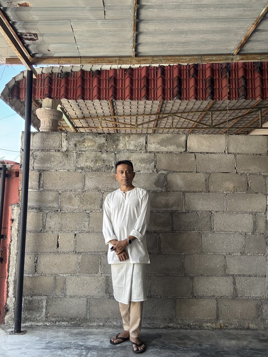 Azmi_Zahari_'s tweet photo. Tak sempat nk upload gambar raya,sbb byk didapur😓
Selamat Hari Raya
Maaf Zahir Batin
#rayake2 https://t.co/jVnHvwoCOs