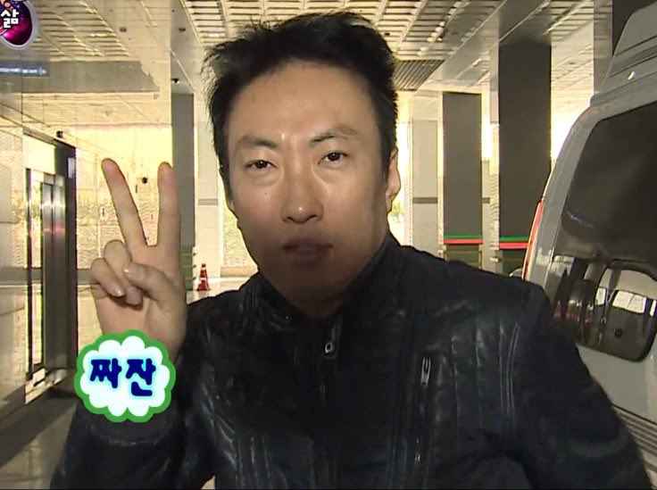 suchaive's tweet photo. @cos_patnmat_ic 우왕 감사해요 ㅜㅜ 미친듯이 면접보고 다닌 보람이...흑 ㅜ https://t.co/oqujgcfCjf