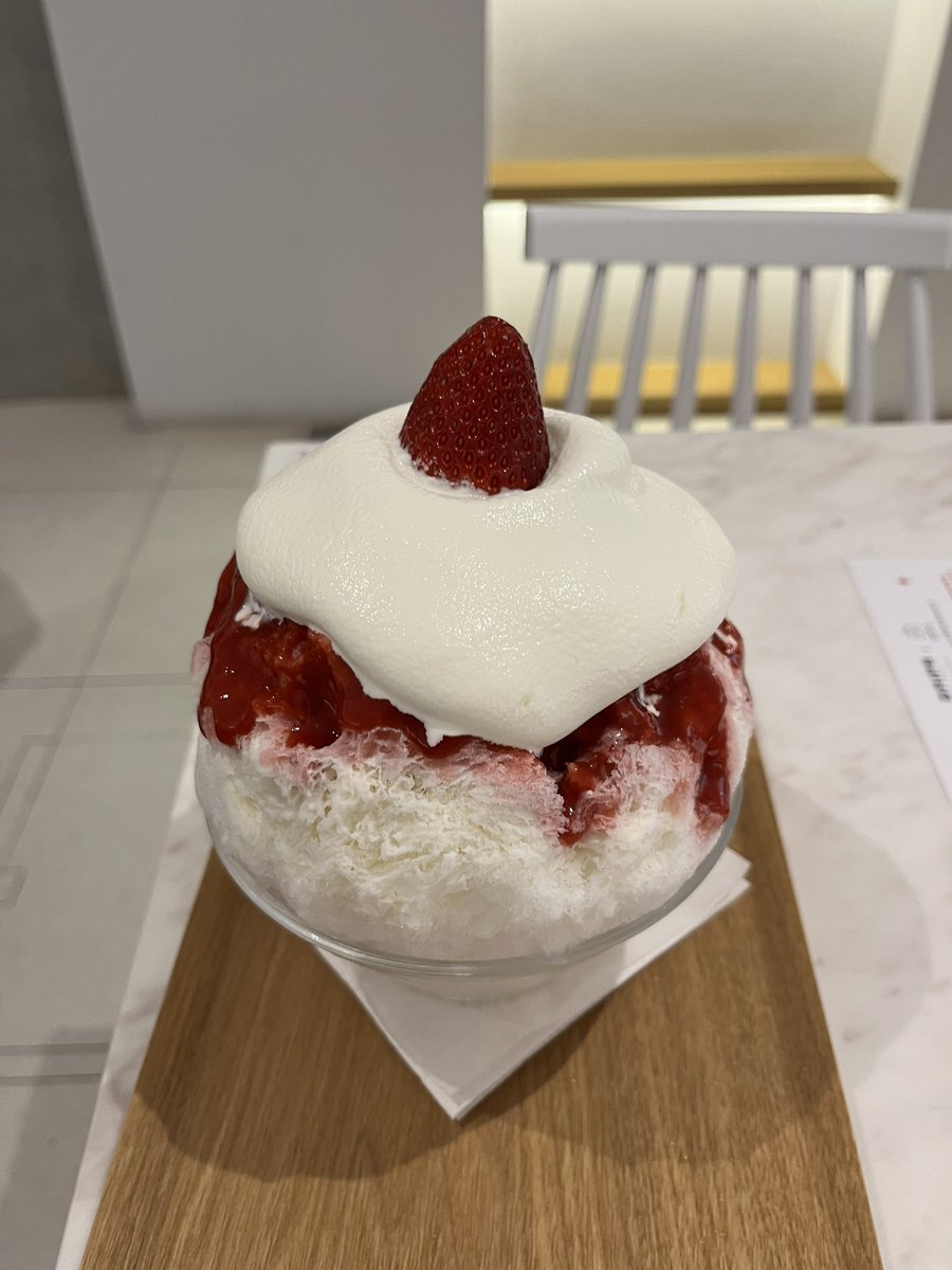 JpSpoonful's tweet photo. @dripsbakerycafe @sakanouecafe_sg #DRIPSxSakanoue
Launch Promotion
From 4 to 20 April 2025, enjoy a FREE hot or iced Momo Sencha or Sakura Spring Tea, plus 15% off all tarts/bakes at Drips Bakery Café with every kakigori purchased.
KAKIGORI (DRIPS X SAKANOUE) https://t.co/b0sbVOm4J5
