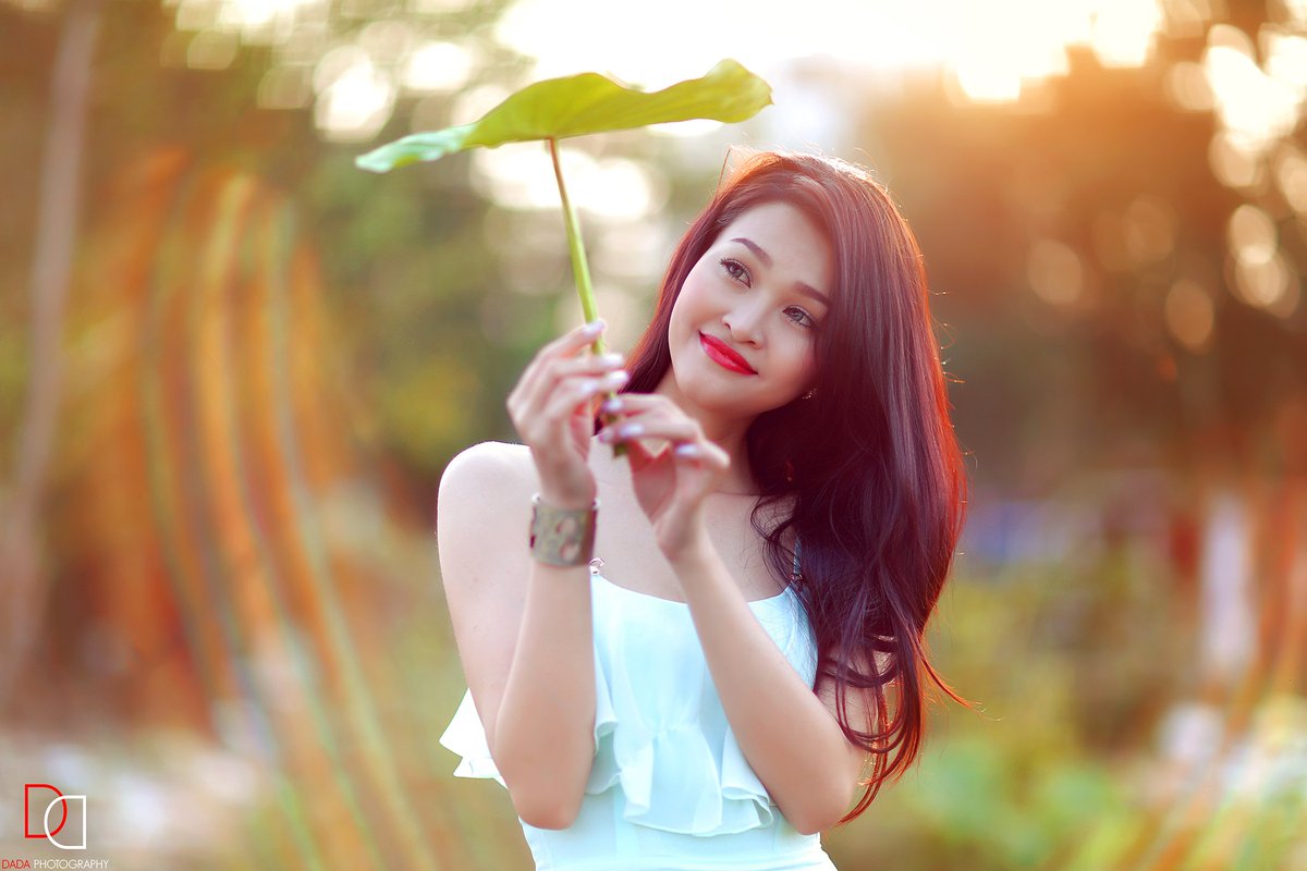 Life is too short to wait. Chase your dreams now.

#girl