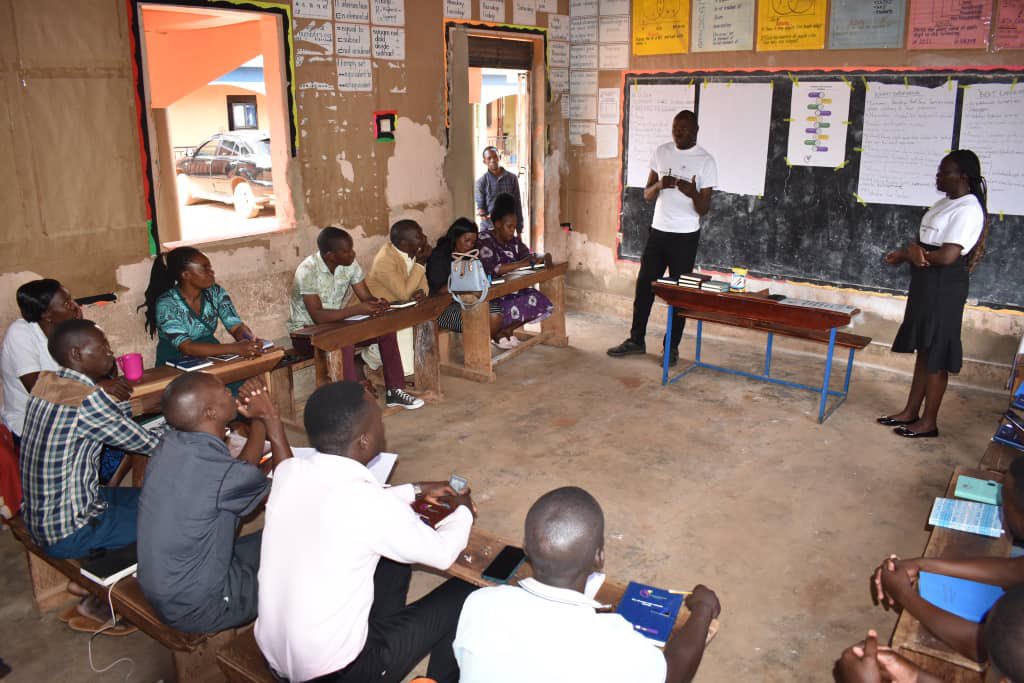educ_ForAll's tweet image. Well-being over grades! We’re equipping teachers with the knowledge that a child’s wellness matters just as much as learning.
A healthy mind learns better!
@UNGEI @EduCannotWait @GEMReport @YasmineSherif1 @UNICEFEducation @Education2030UN @KentPage @Youth4ECW
