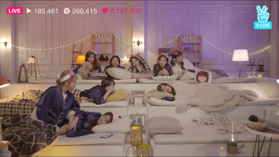 ughhtwice's tweet photo. dear baby onces, once upon a time we were all part of something beautiful called the vlive generation 🥲🥹 https://t.co/t6NefjTOpK