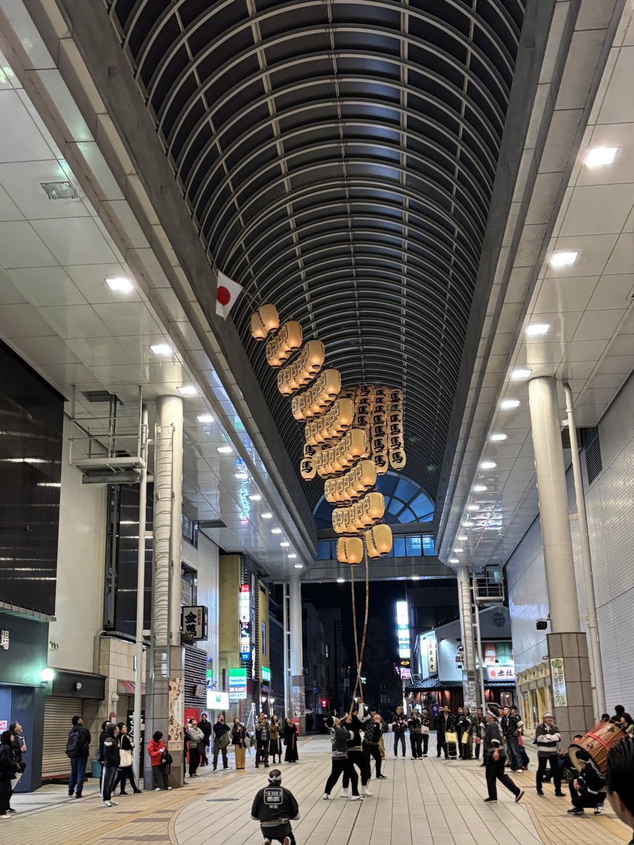 enubou's tweet photo. 練習？ https://t.co/JnmcEXIRof