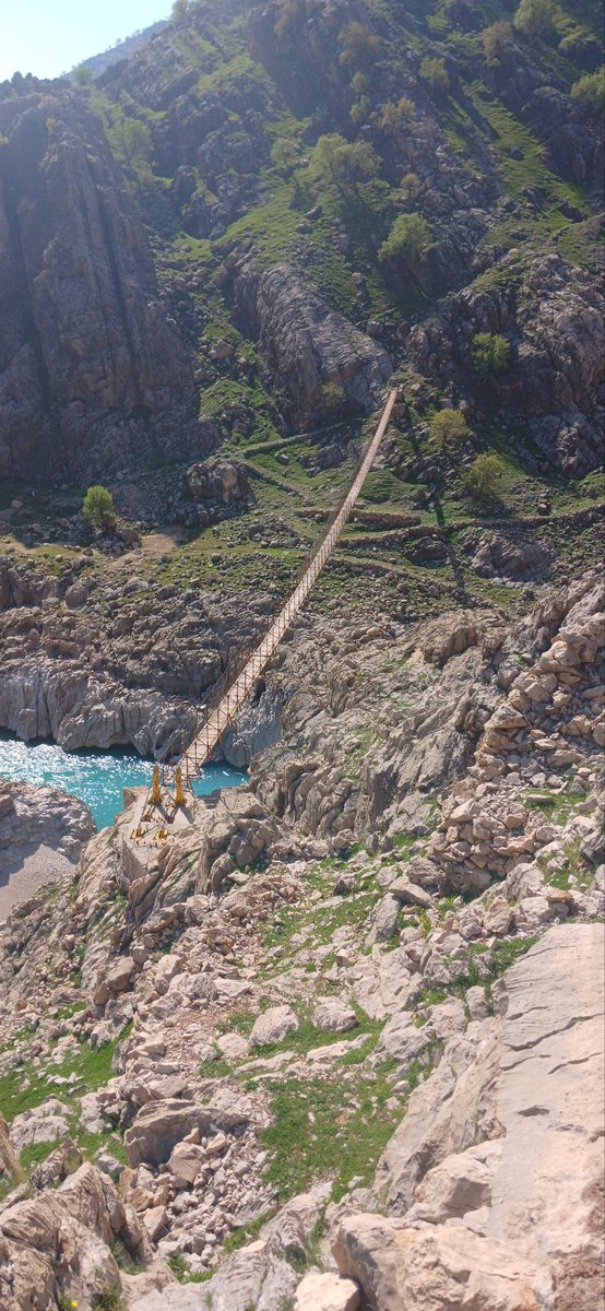 ایران عزیز 
خوزستان فداکار 
ایذه  قهرمان 
پل معلق
