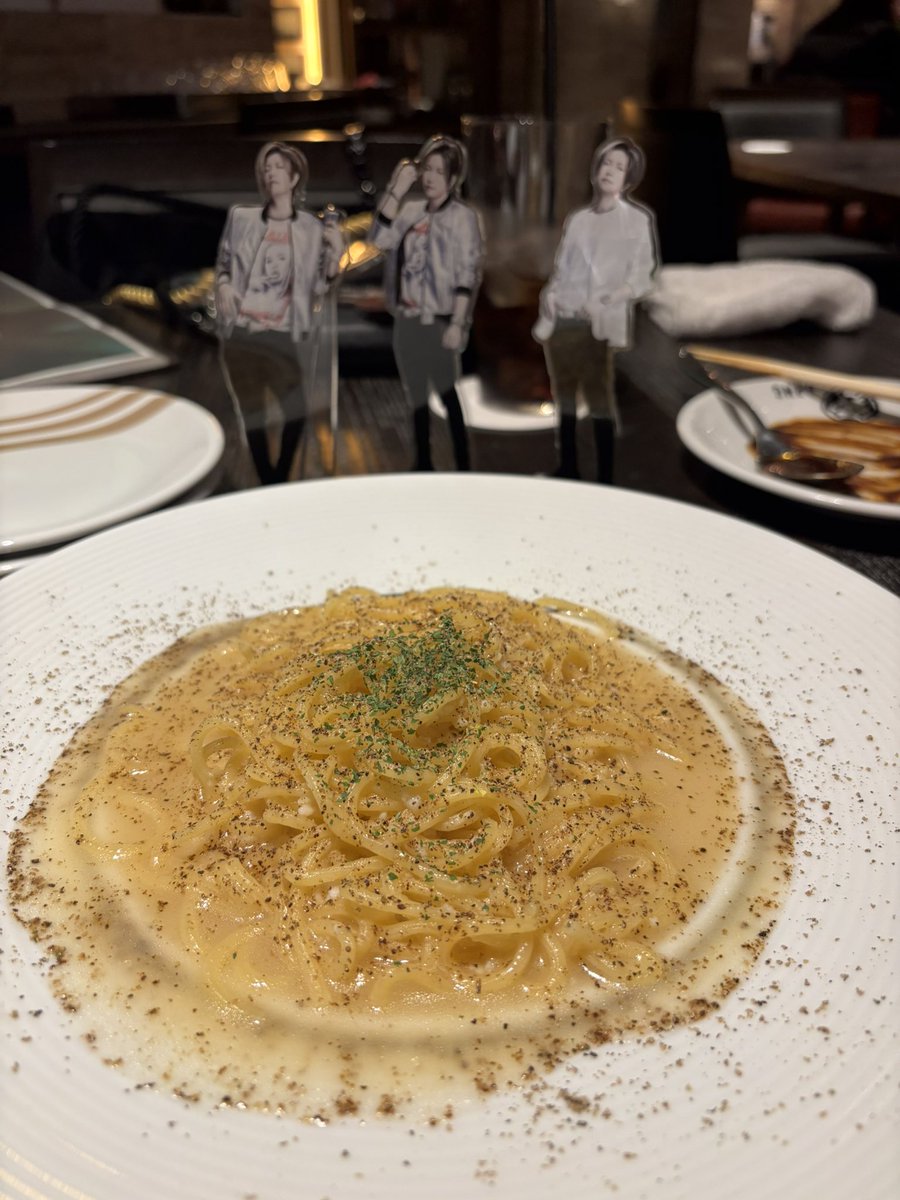 mi33onekissjj's tweet image. 昨夜食べた美味しいものたちと、お店の方が流しててくれてGACKT祭りだったお写真達ヾ(*´∀︎`*)ﾉﾞｷｬｯｷｬｯ💗
#GACKT #オリックス劇場 #1DAYS