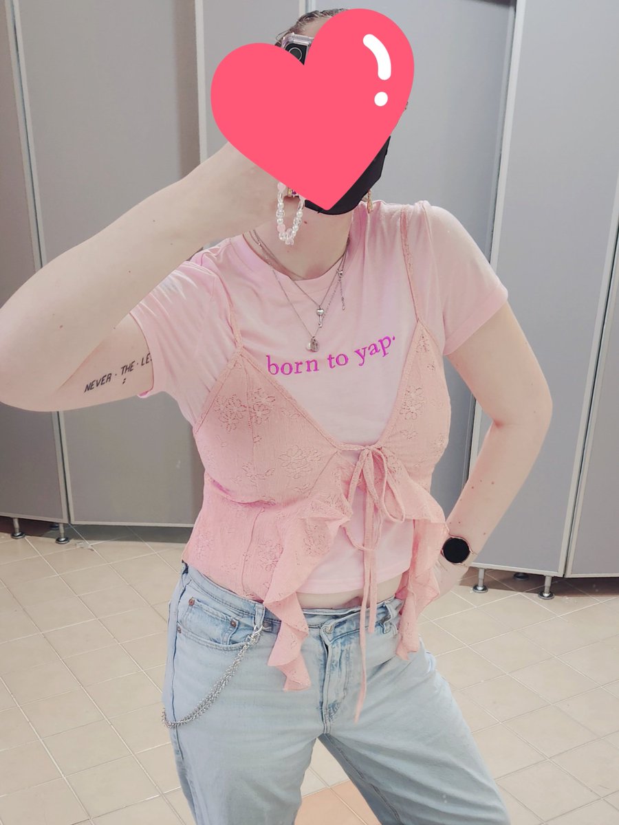 elliel0609's tweet photo. #ootd I'm in my pink 💗 era I guess lol 

If I had a better spot to take OOTD pics... I would 

#borntoyap https://t.co/bn7Wd5IjlN