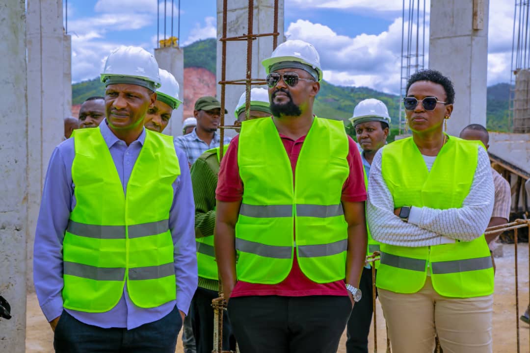 kilosadc's tweet photo. Kamati ya Kudumu ya Bunge ya Hesabu za Serikali za Mitaa (LAAC) imeitaka halmashauri ya wilya ya Kilosa kusimamia utekelezaji wa miradi ya maendeleo ikiwa ni pamoja na kusimamia matumizi ya fedha na wakandarasi wanaotekeleza miradi hiyo ili ikamilike kwa wakati. https://t.co/LP5hgIzfNO