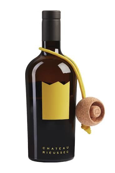 I really like what Ch. Rieussec did with modernising their Sauternes. Incredibly bold &amp; it looks great. The Vin Blanc Sec is another story… They should have stuck with the Sauternes bottle &amp; branding, but just made the crown green. This is bad. The wine however is top notch.