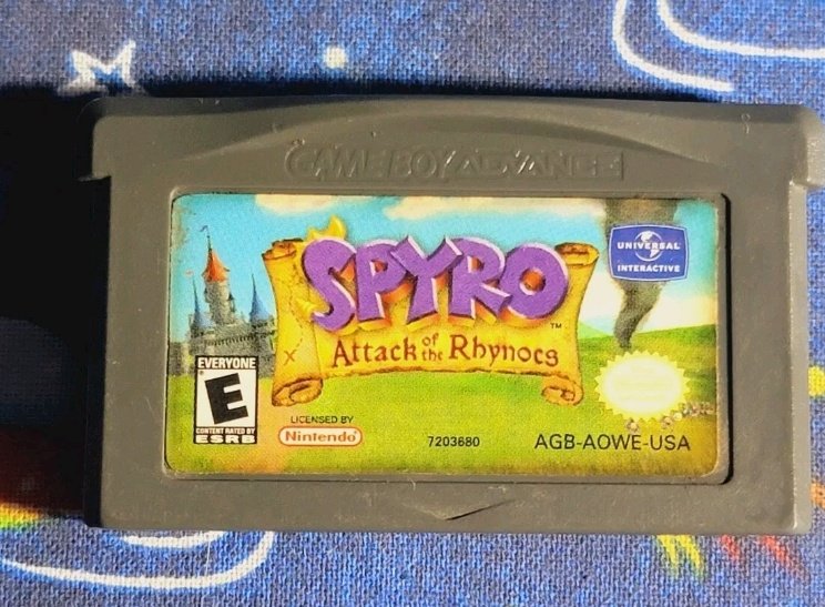 GIVEAWAY: Here be dragons! Combining my love of MtG &amp; #RETROGAMING! 🐉

Winner will receive 1x #MTGTarkir Collector Booster &amp; 1x copy of Spyro for the #GBA.

To enter: 
🐲 Like - 1 entry 
🐲 Retweet - 1 entry 
🐲 Follow - 1 entry  

NA only, ends 4/11
Best of luck!