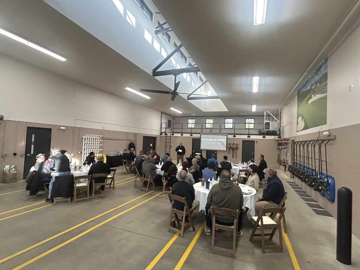 EM Meeting at Applebrook today! Thanks Jared for the facility and Mike Smethhurst for setting the stage! ⁦<a href="/PAGCS1925/">PAGCS1925</a>⁩ ⁦<a href="/MikeRollinsSIP/">Mike Rollins</a>⁩