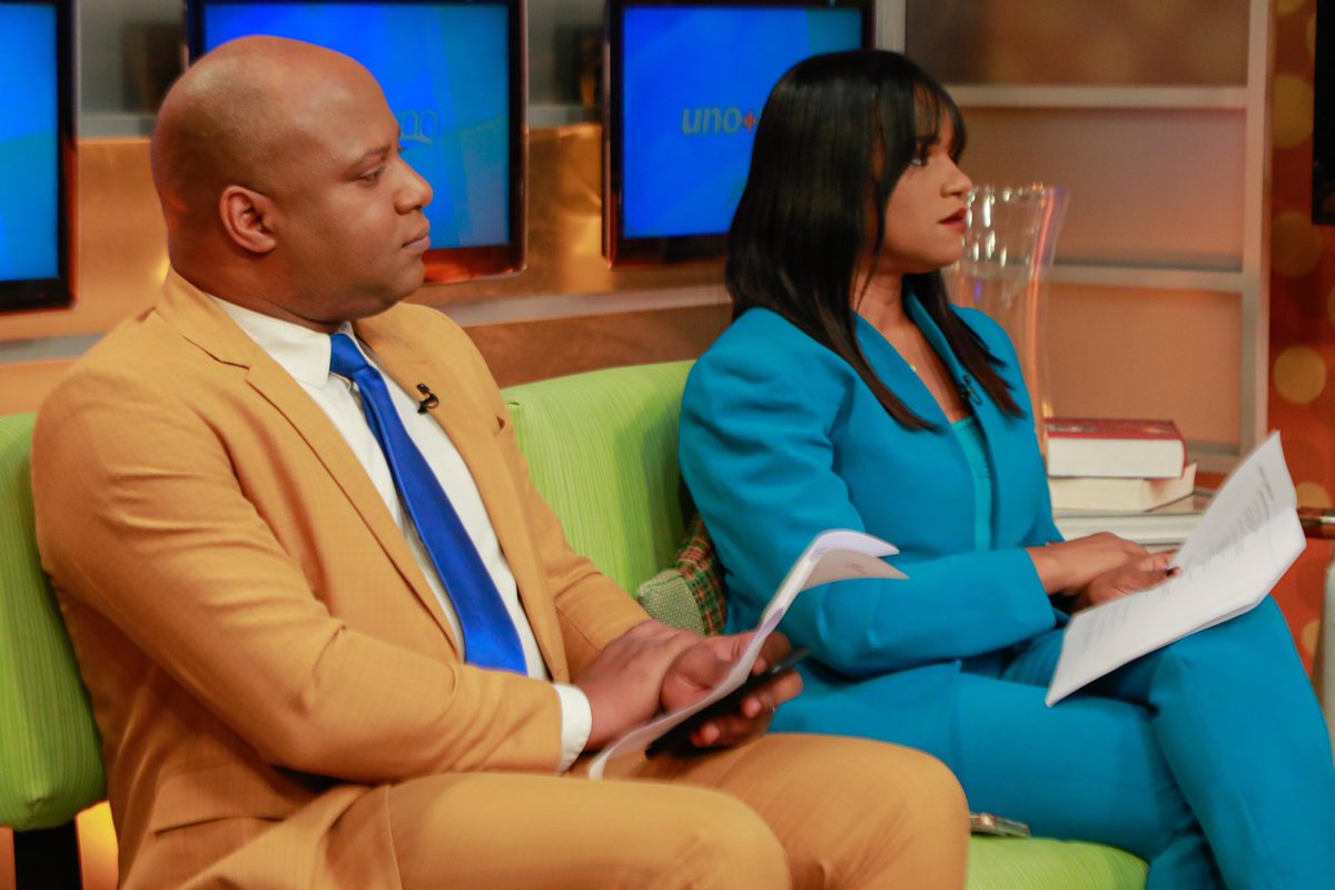 Gracias a mis querid@s #MilizenUribe y #StarlinMontero por la invitación al programa Uno+Uno por ⁦⁦<a href="/TeleAntillas10/">Teleantillas</a>⁩. Fantásticos anfitriones y mejores entrevistadores. ⁦<a href="/MIC_RD/">Ministerio de Industria, Comercio y Mipymes</a>⁩ <a href="/Promipyme_RD/">Promipymerd</a>