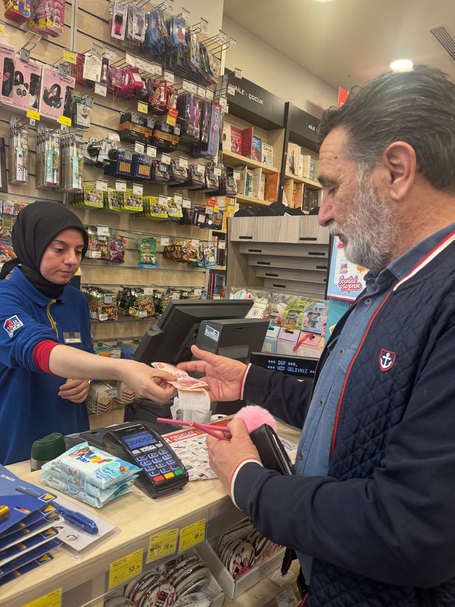 FUAT YILDIRIM 🇹🇷 (@bskfuatyildirim) on Twitter photo “Devletimin Yanındayım”
Siz Boykot Dediniz Biz de Sizi Boykot Ediyoruz…
Alışverişimizi Yapıyoruz 
#MilliDestekVakti “Devletimin Yanındayım”
Siz Boykot Dediniz Biz de Sizi Boykot Ediyoruz…
Alışverişimizi Yapıyoruz 
#MilliDestekVakti