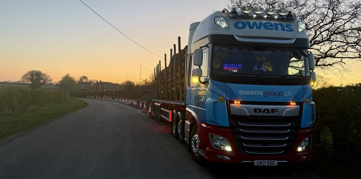 A new day, a new journey! 🌅🚛 The sun rises over our Droitwich depot as another loaded flatbed prepares to hit the road. Here’s to another busy Thursday!

#NewDayNewDelivery #KeepingThingsMoving #TeamOwens