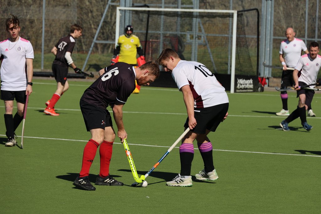 Mens 1s &amp; 2s Cup Game Vs Fareham (16/03/25) - Credit: Alan Duffy #Pitchero
portsmouthhc.co.uk/photos/mens-1s…