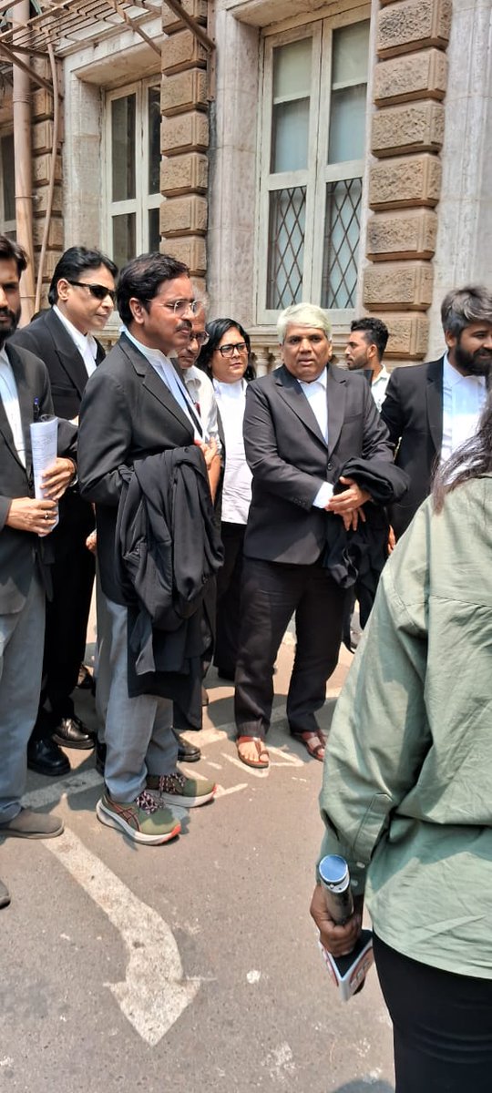#Justice4SSRDishaJiahMomita
Impossible is just a big word thrown around by small men who find it easier 2live in d world they’ve been given than 2explore d power dey have 2 change it.Impossible is not a fact. It’s an opinion,not a declaration. It’s a dare Impossible is potential.