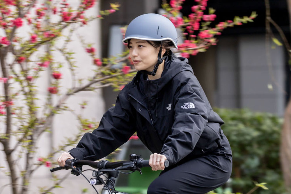 自転車総合情報サイト「Cycle Sports」の「自転車用ヘルメットの選び方とおすすめ8モデル【2025最新版】」に、SAFETY LABS製品「E-PATH」「EROS 2.0」「E-BAHN 2.0」が紹介されました。

詳しい情報は、今すぐ記事をチェック！⁡⁡⁡