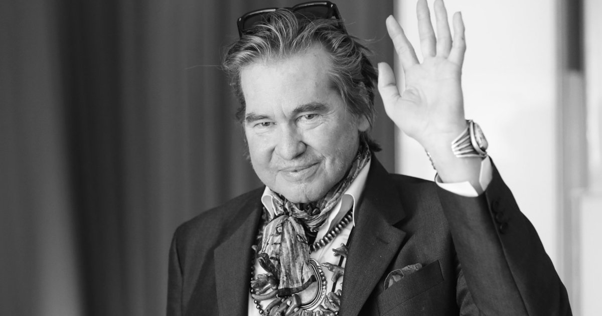 allocine's tweet photo. Val Kilmer nous a quittés à l'âge de 65 ans. 🕊️ https://t.co/gGQPGsVdHH