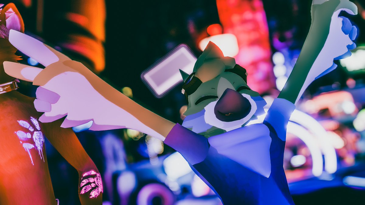 (He swallowed his glowsticks)

📸: <a href="/LebenZeitka/">Leben</a>