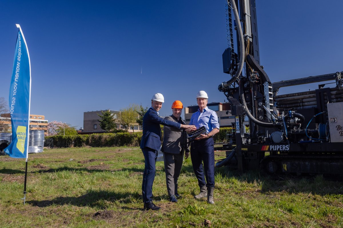 Gister gaven we samen met <a href="/Zuidplas/">Gemeente Zuidplas</a> en <a href="/OuwehandBouw/">Ouwehand</a> het officiële startsein voor de bouw van 44 duurzame appartementen in Nieuwerkerk aan den. Lees hier het hele bericht ➡️bit.ly/41SUOUW