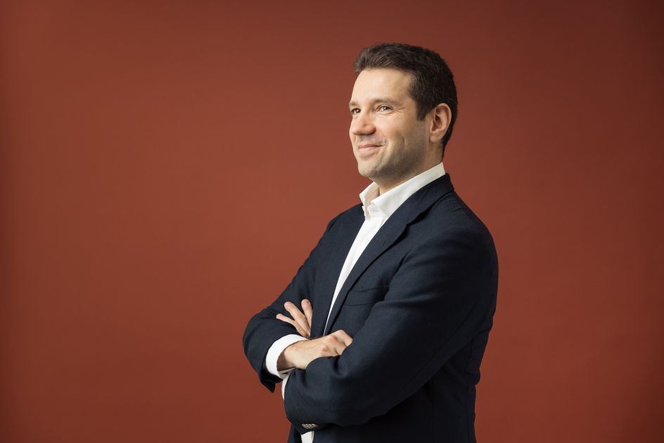 Helsingin tunnelma ja tulevaisuus rakentuvat paikallisten yrittäjien varaan, kirjoittaa <a href="/TedApter/">Ted Apter</a> blogissaan <a href="/ETU_fi/">Erikoiskaupan liitto</a> #kuntavaalit2025 #kaupunkikeskustat
Lue lisää Tedin ajatuksista ➡️➡️ etu.fi/uutiset/tyota-…