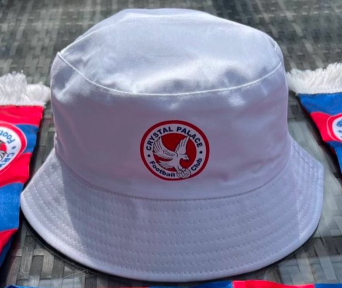 🚨Free Giveaway🚨
I’m going to give away this Palace Bucket hat if #cpfc beat Southampton tonight. 
All you have to do is like and re post this post.
Winner picked at random after the game.
*must live in the uk 
Good luck ❤️💙