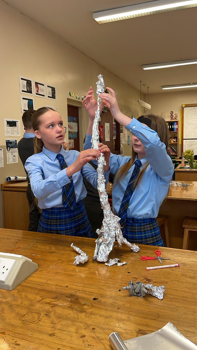 ScienceFernhill's tweet image. A cheeky wee STEM challenge for Transitus today showcasing our Young Engineers of the future #foreverthrive #madetomeasure