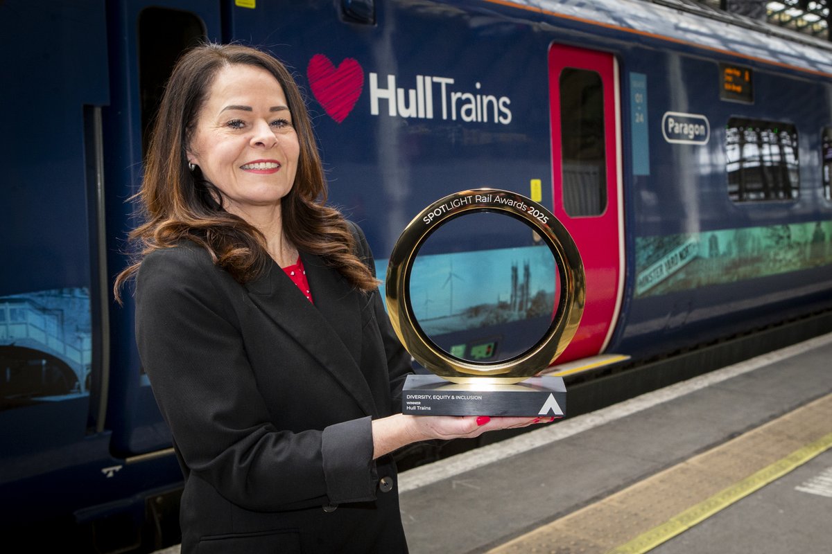 Future Humber (@futurehumber) on Twitter photo NEWS! <a href="/Hull_Trains/">Hull Trains</a> praised for inclusive culture with award win at prestigious Spotlight Rail Awards 🏆
futurehumber.com/news/hull-trai…
#Humber NEWS! <a href="/Hull_Trains/">Hull Trains</a> praised for inclusive culture with award win at prestigious Spotlight Rail Awards 🏆
futurehumber.com/news/hull-trai…
#Humber