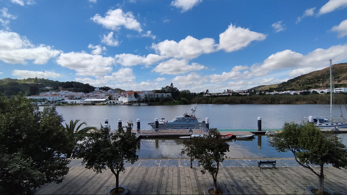 Armada_esp's tweet photo. ¿#SabíasQué el patrullero #P114 se encarga de la vigilancia, protección de los pesqueros españoles en la zona y la vigilancia del tráfico de mercancías e inmigración ilegal en el golfo de Cádiz?
#SomosLaArmada⚓🇪🇸 https://t.co/Cn8mTiMC6N