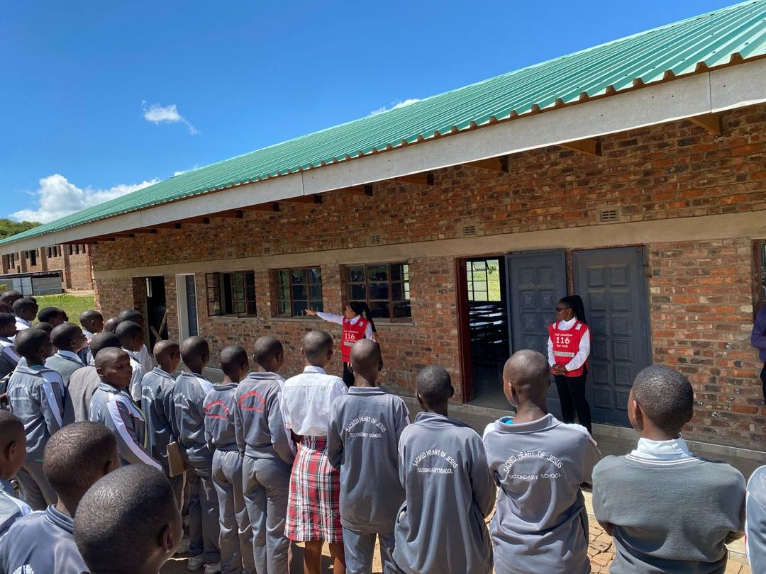 We engaged with pupils at Sacred Heart Secondary School in Mutare, discussing signs of child abuse, reporting platforms (116), and online safety.  #EmpoweringChildrenforASaferFuture 
#ChildlineZimbabwe #ChildSafetyMatters #call116freephone