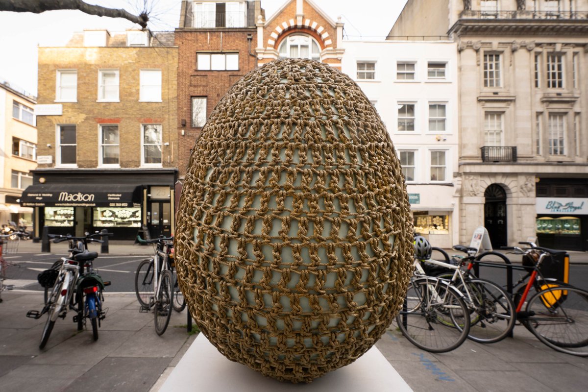 Hatton Garden BID (@hattongdn) on Twitter photo ๐ Hatton Garden's latest resident ๐ฅOur egg is making a special appearance along Hatton Garden!
In partnership with <a href="/elephantfamily/">Elephant Family</a> & <a href="/clarencecourt/">Clarence Court</a>, we're hosting an egg created by <a href="/AHlifestyle/">Allegra Hicks</a>. Join the #BigEggHunt2025 fun! #ClarenceCourtEggs #ElephantFamily #LondonEggHunt ๐ Hatton Garden's latest resident ๐ฅOur egg is making a special appearance along Hatton Garden!
In partnership with <a href="/elephantfamily/">Elephant Family</a> & <a href="/clarencecourt/">Clarence Court</a>, we're hosting an egg created by <a href="/AHlifestyle/">Allegra Hicks</a>. Join the #BigEggHunt2025 fun! #ClarenceCourtEggs #ElephantFamily #LondonEggHunt