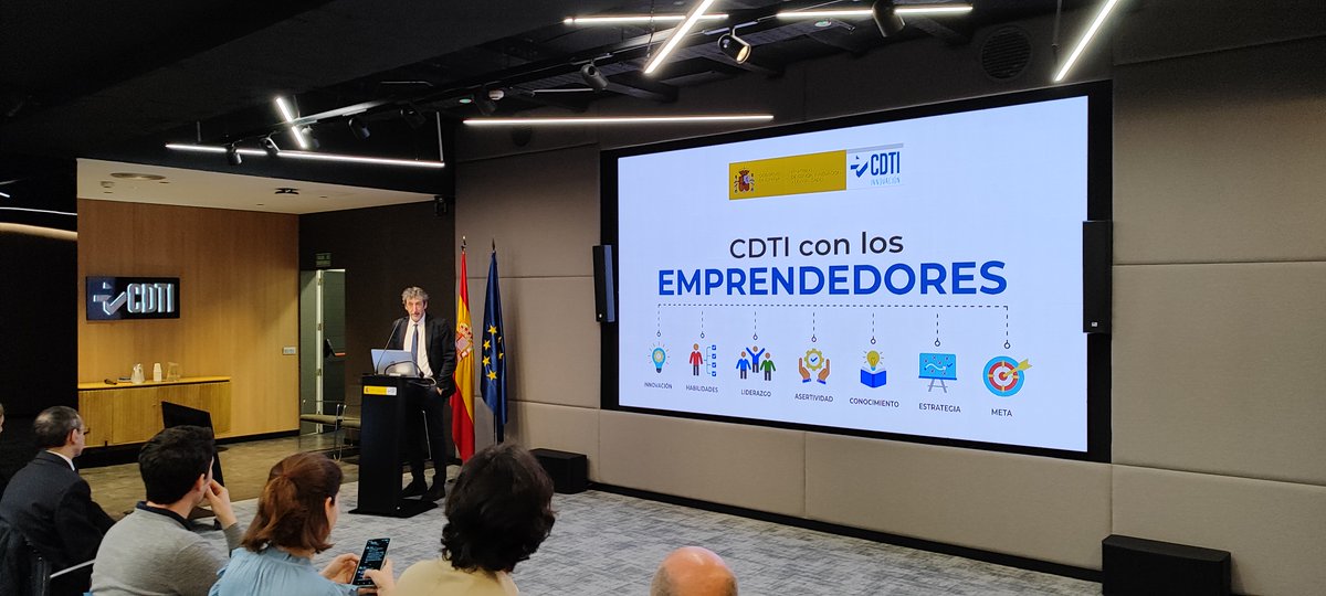 @CDTI_innovacion (@cdti_innovacion) on Twitter photo 📸El DG del CDTI Innovación, <a href="/jmoisesmartin/">J Moisés Martín 🇪🇺 🇺🇳</a>, da la bienvenida hoy miércoles, 🗓️ 02 de ABRIL, en la Jornada "El CDTI con los #emprendedores" 🚀
🎯 Fomentar y apoyar el #emprendimiento y la #innovación empresarial
#AyudandoCrearFuturo 📸El DG del CDTI Innovación, <a href="/jmoisesmartin/">J Moisés Martín 🇪🇺 🇺🇳</a>, da la bienvenida hoy miércoles, 🗓️ 02 de ABRIL, en la Jornada "El CDTI con los #emprendedores" 🚀
🎯 Fomentar y apoyar el #emprendimiento y la #innovación empresarial
#AyudandoCrearFuturo
