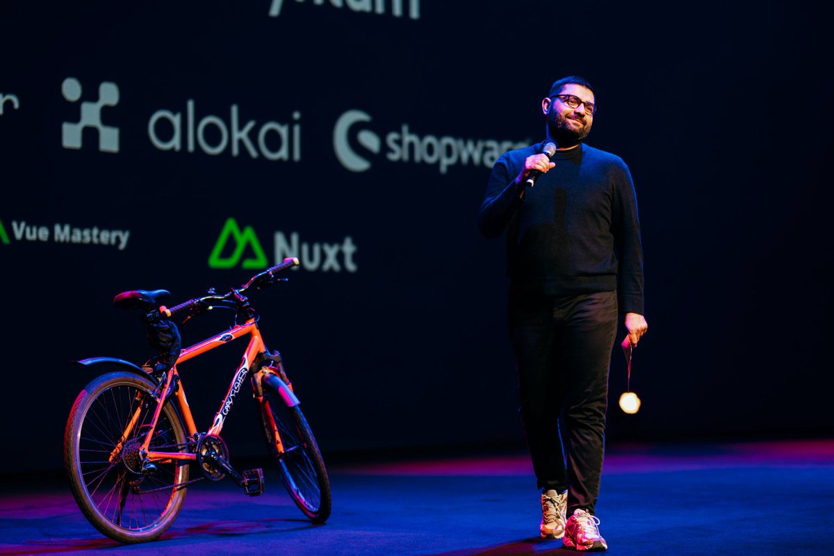 re_baar's tweet image. Little proud moment...
A few weeks ago I spoke at @vuejsamsterdam about micro-frontends and how to utilize @vuejs and @nuxt_js to get the best results.
One of those "firsts" I won't forget! (and hyped for the next ones :D)
#VueJsAmsterdam #Vue #Nuxt