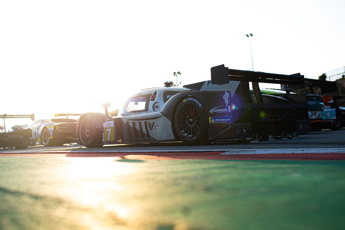 The sun raises for the new Gen LMP3, with our Adess seeing their debut in the Michelin Le Mans Cup.

#LMC | #BarcelonaRound