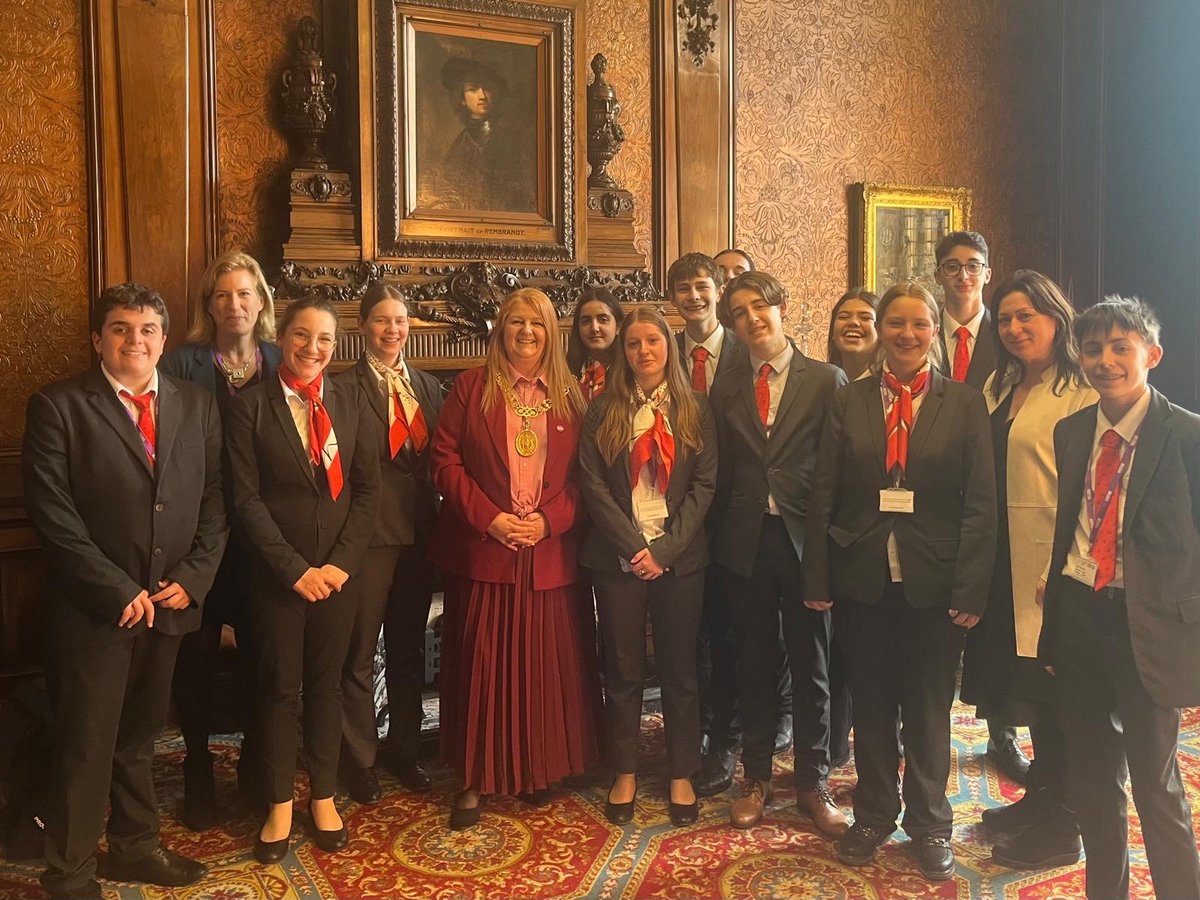 Lord Provost of Glasgow (@lordprovostgcc) on Twitter photo Wonderful to see the twinning link between <a href="/CofGCollege/">City of Glasgow College</a> and Marseille lycee hoterlliere continue.
#Twinning #Marseille Wonderful to see the twinning link between <a href="/CofGCollege/">City of Glasgow College</a> and Marseille lycee hoterlliere continue.
#Twinning #Marseille